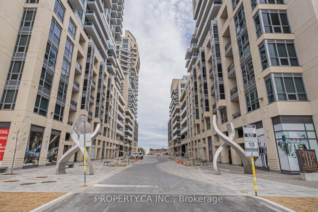 1605 - 9205 Yonge Street