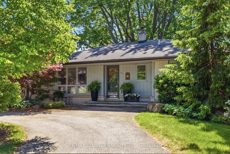 382 Rupert Avenue
