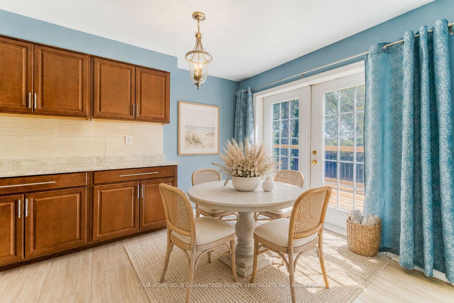 55 VALLEY MILLS Road • East Gwillimbury, ON photo 11