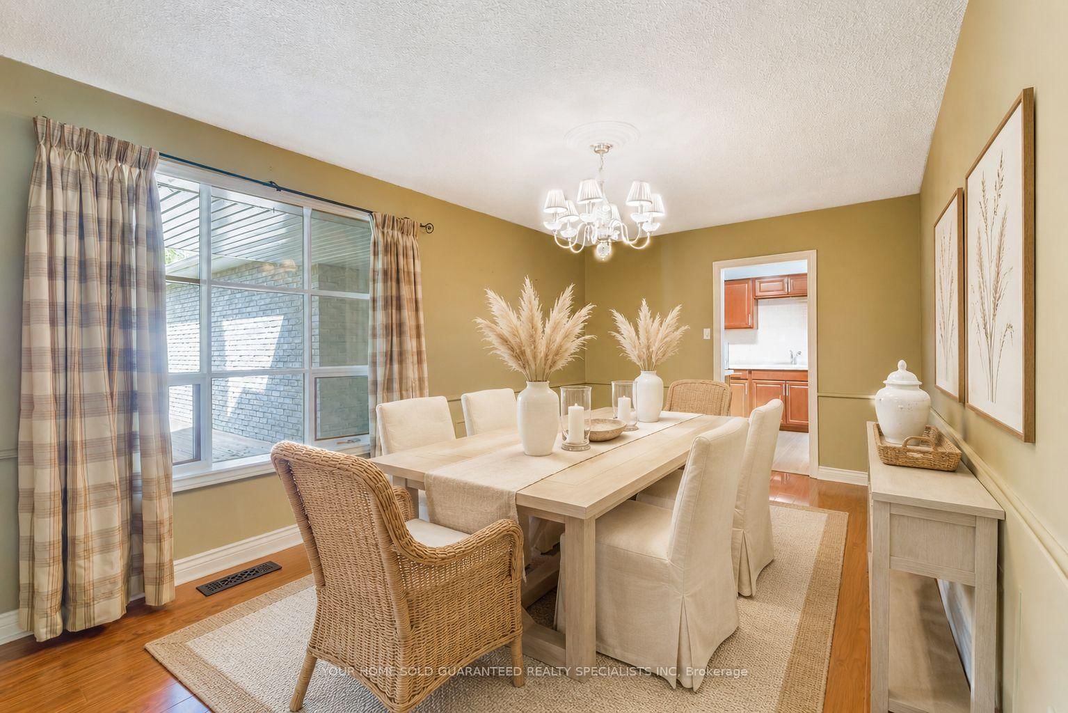 55 VALLEY MILLS Road • East Gwillimbury, ON photo 8