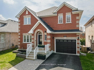 35 Laurelbank Crescent