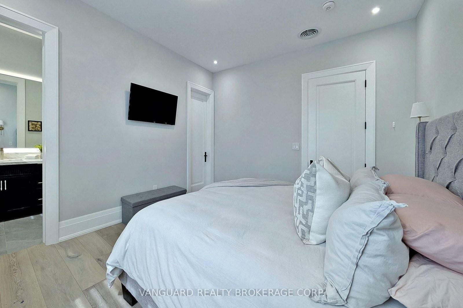 7 Houston Rd, Vaughan, view 38