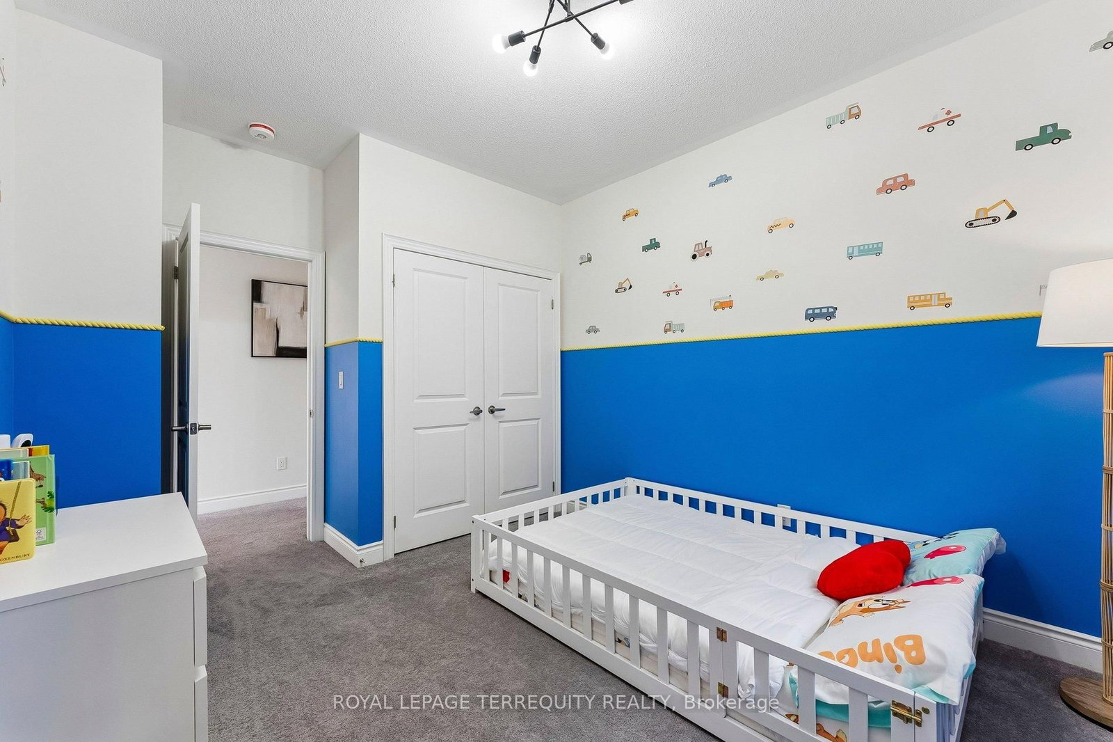 7 Ballanview Court • Whitchurch-Stouffville, ON photo 32