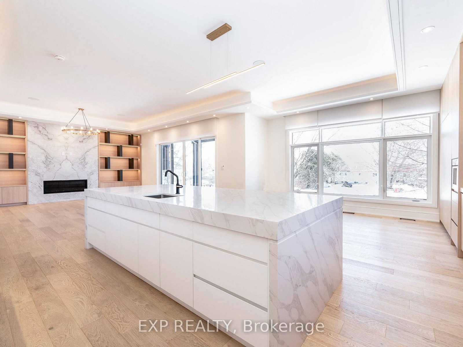 12 Canal Street • Georgina, ON photo 16