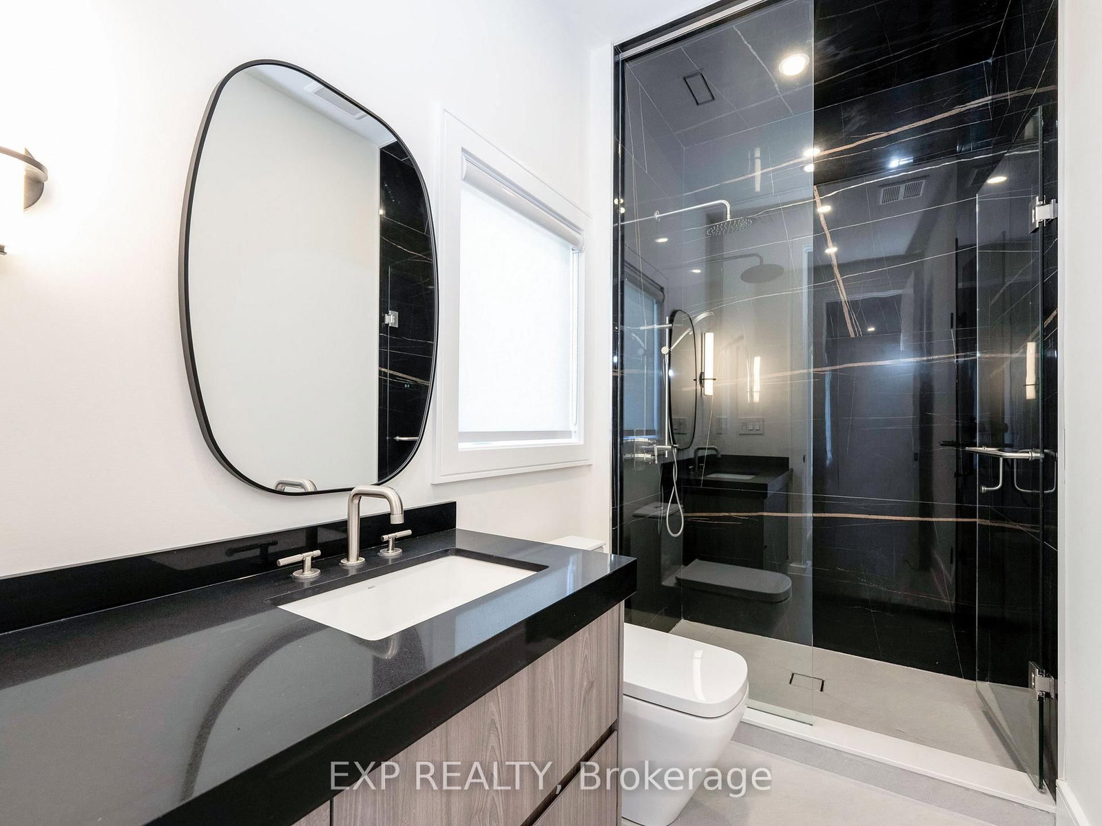 12 Canal Street • Georgina, ON photo 29