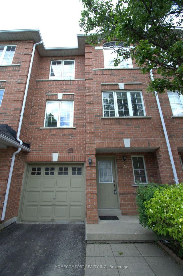 22 Interlacken Way