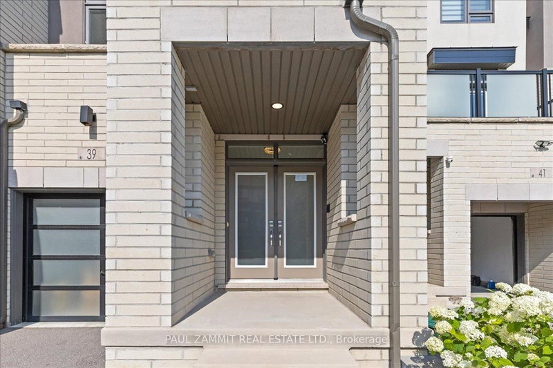 39 Harold Lawrie Lane