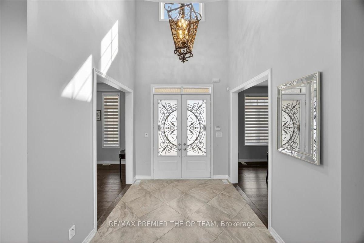 102 Pine Hill Road • Bradford West Gwillimbury, ON photo 8
