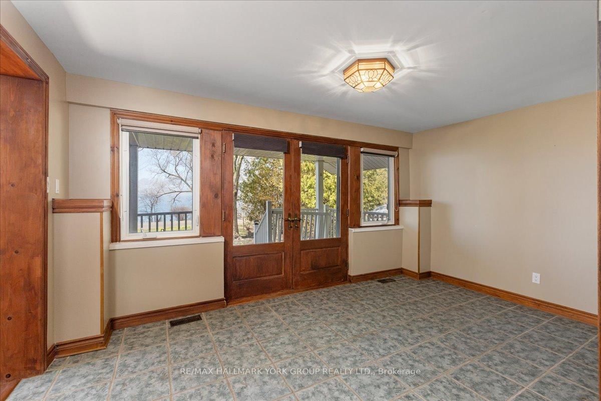 181 N Lake Drive • Georgina, ON photo 17