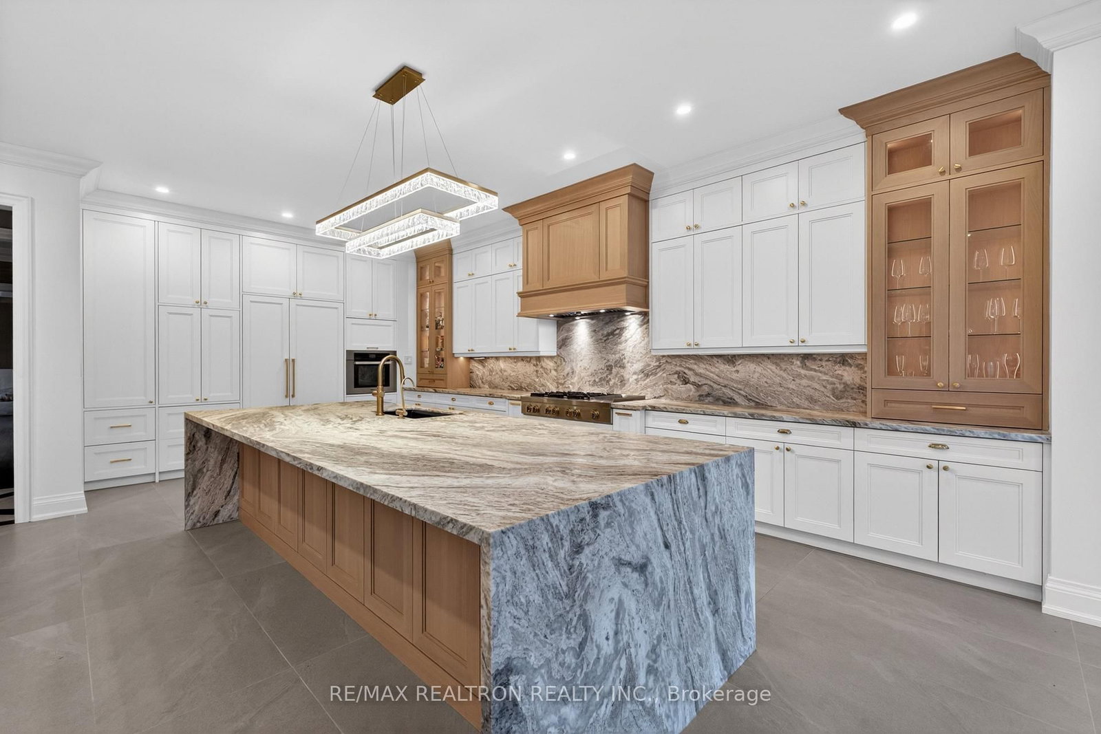 80 Callaway Crt, Vaughan, view 15
