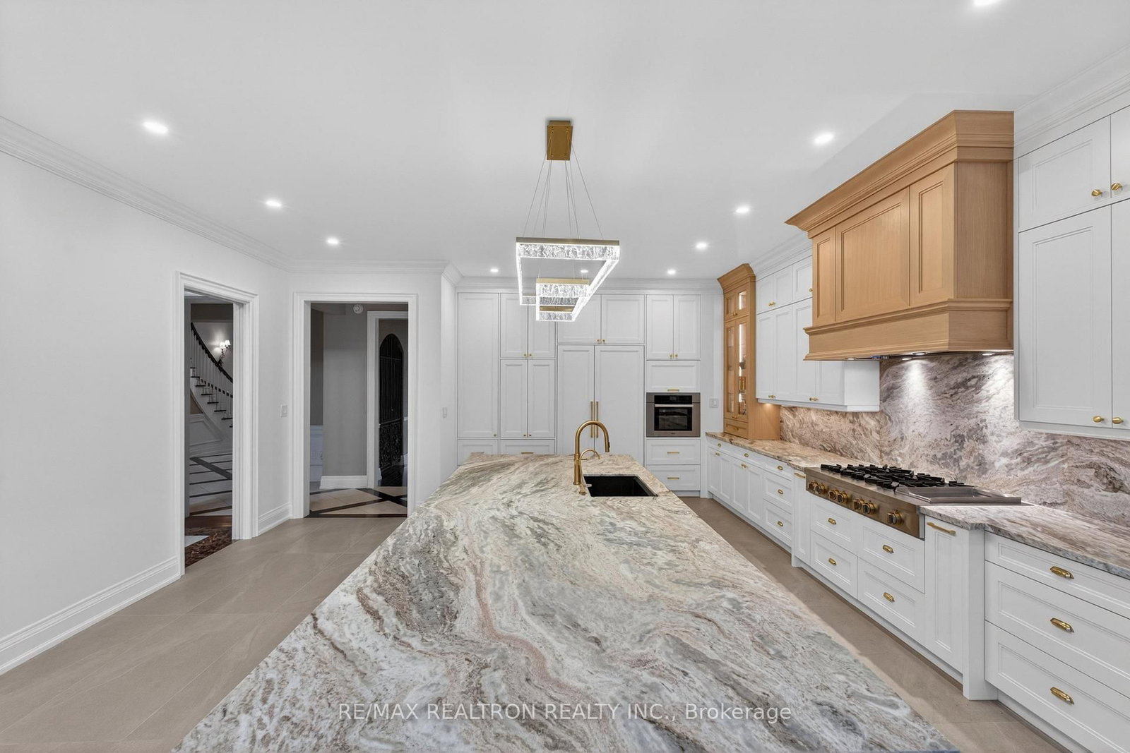 80 Callaway Crt, Vaughan, view 16