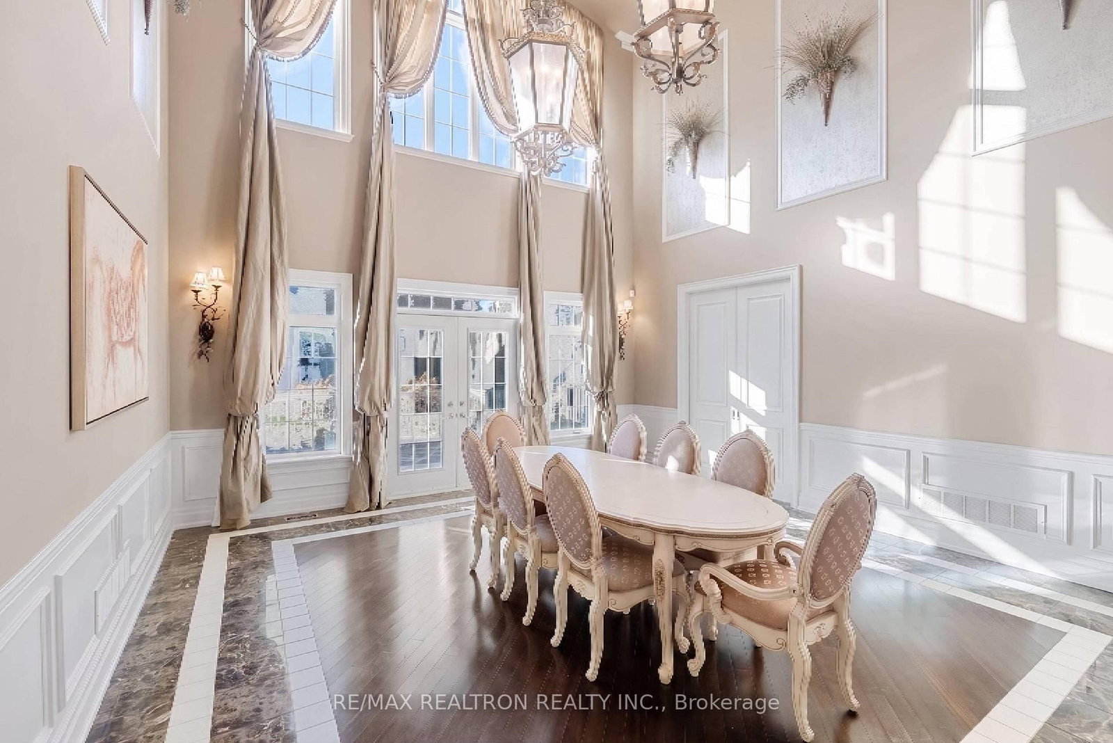 80 Callaway Crt, Vaughan, view 33
