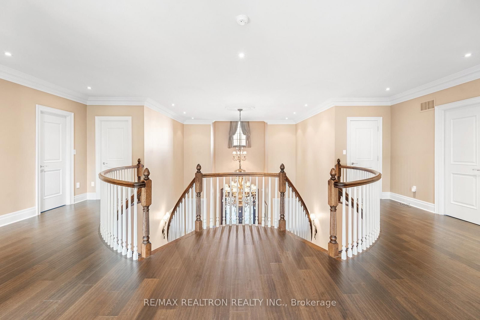 80 Callaway Crt, Vaughan, view 35