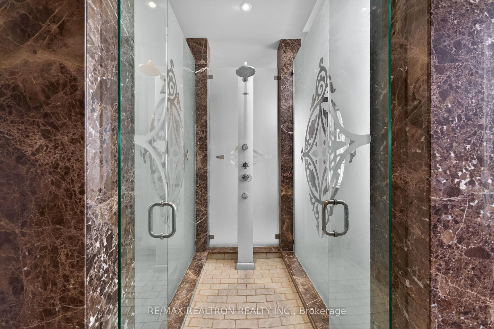80 Callaway Crt, Vaughan, view 40