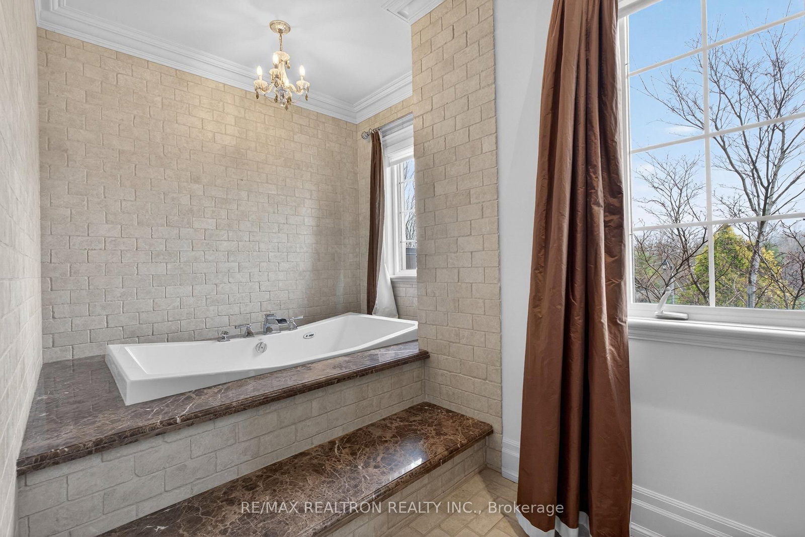 80 Callaway Crt, Vaughan, view 42
