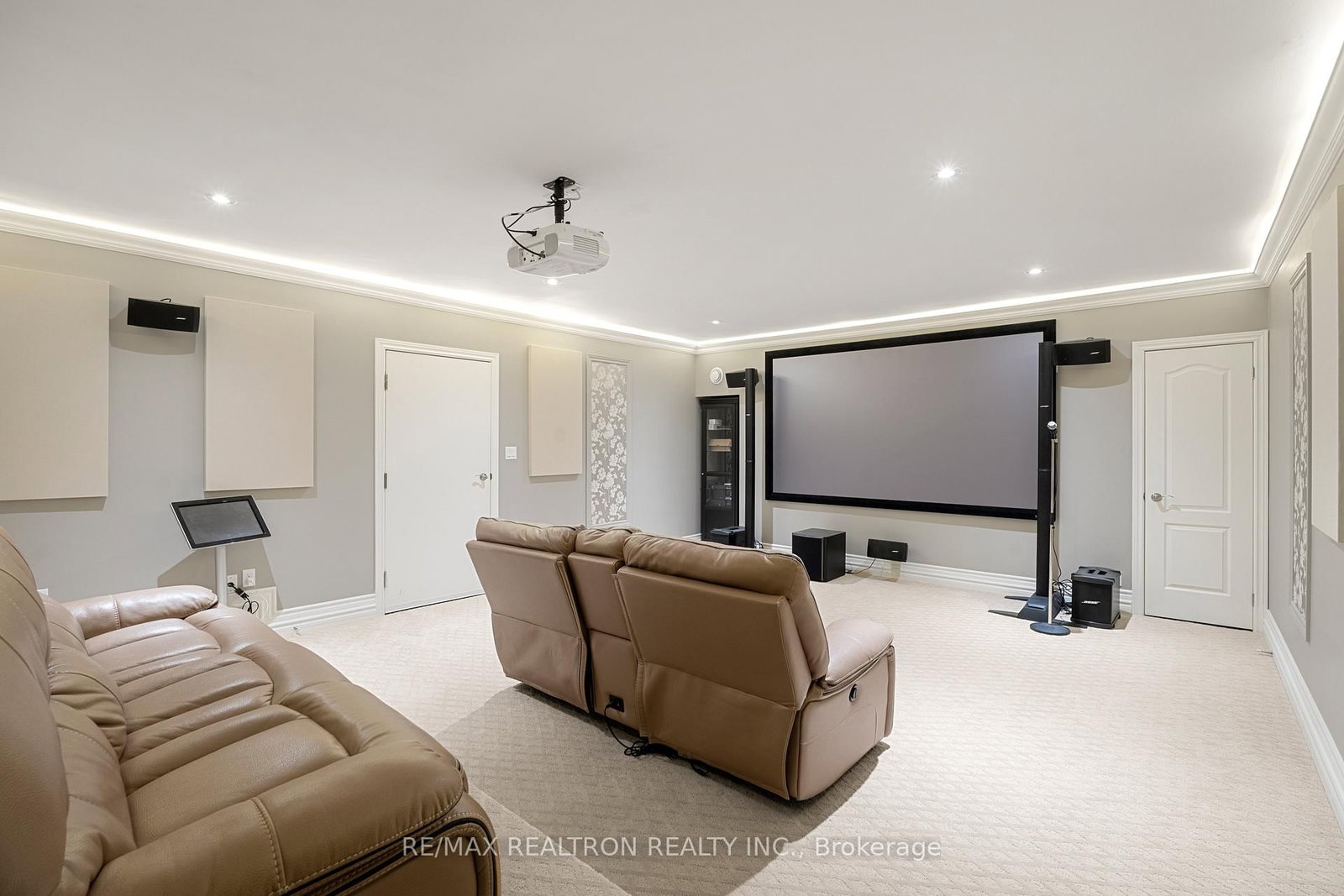 80 Callaway Crt, Vaughan, view 44