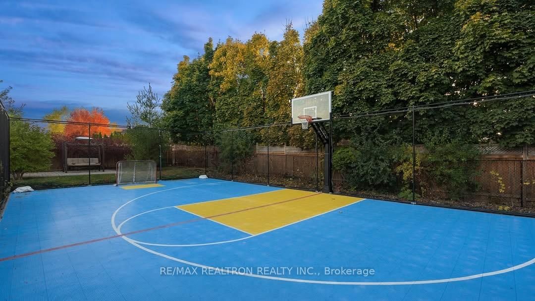 80 Callaway Crt, Vaughan, view 47