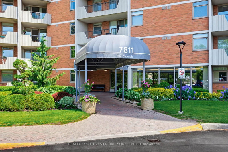 308 - 7811 Yonge Street