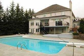 14 Alm Crt, Aurora, L4G6W7 | Image 3