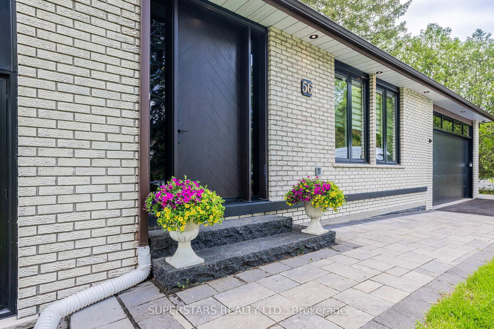 56 Cynthia Crescent • Richmond Hill, ON photo 4