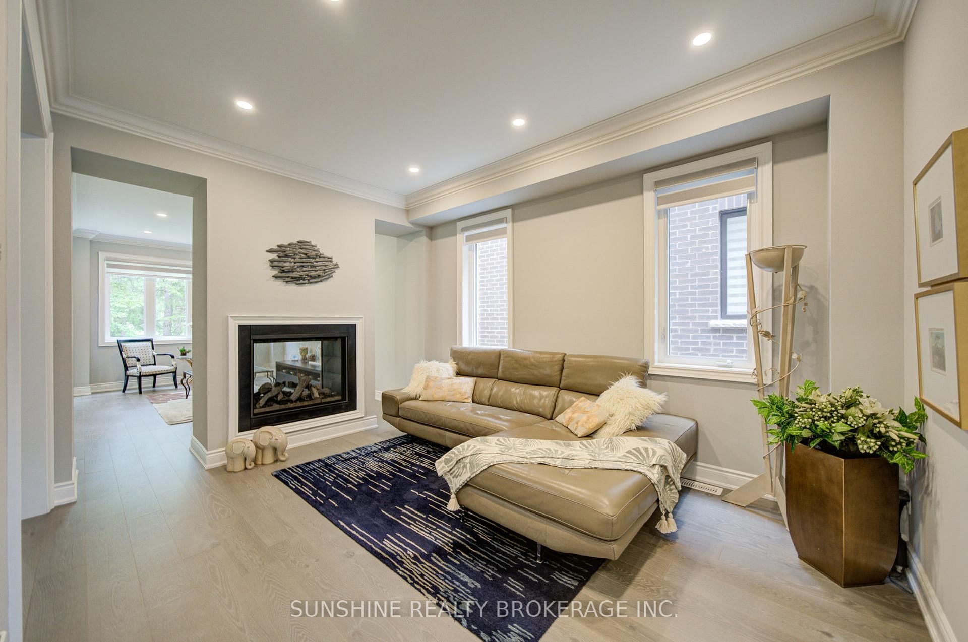 62 Betty May Crescent