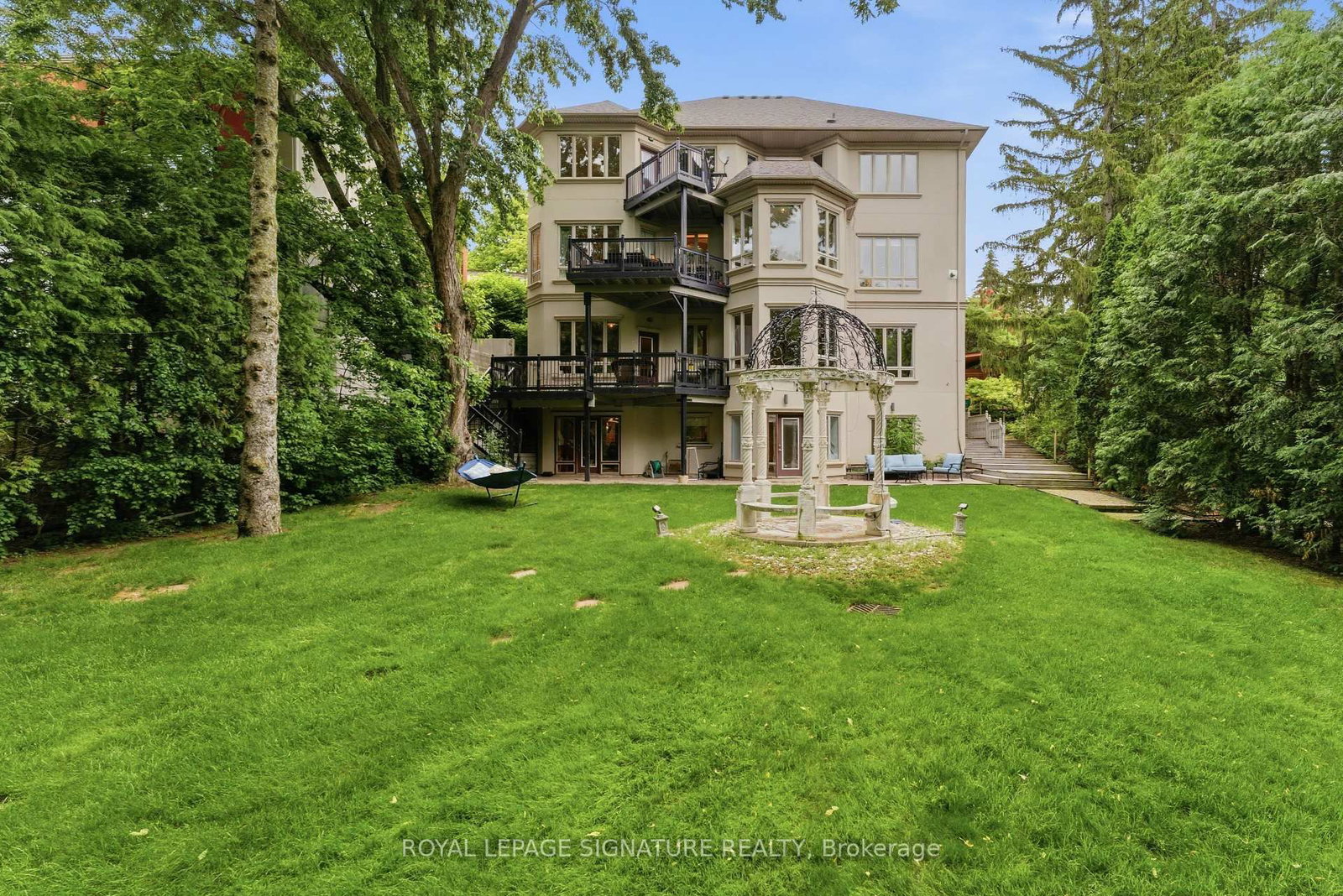 217 Garden Avenue • Richmond Hill, ON photo 25