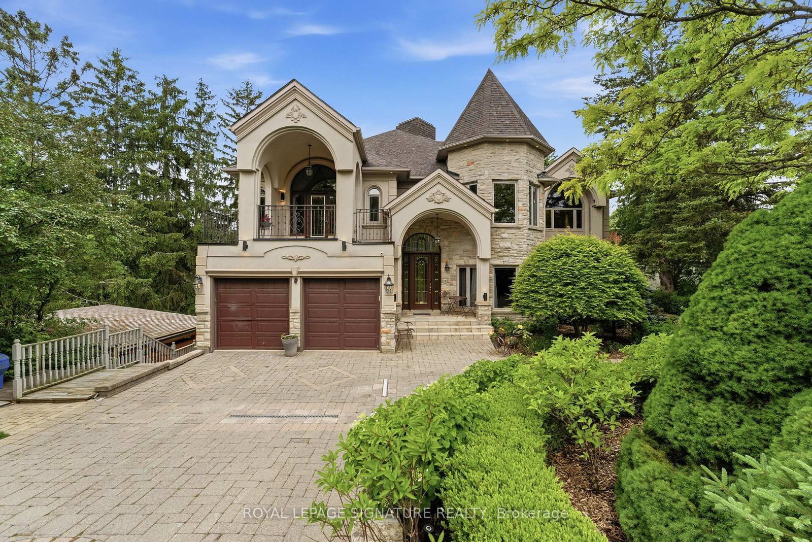 217 Garden Avenue • Richmond Hill, ON photo 46