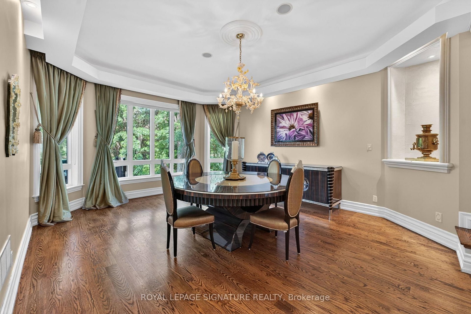 217 Garden Avenue • Richmond Hill, ON photo 5