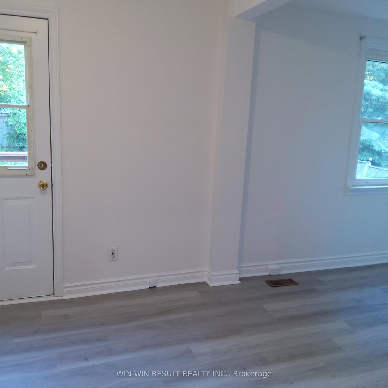 243 Cedarholme Avenue • Georgina, ON photo 14