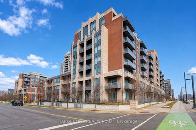 28 Uptown Drive