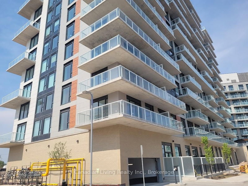 825 - 2 David Eyer Road