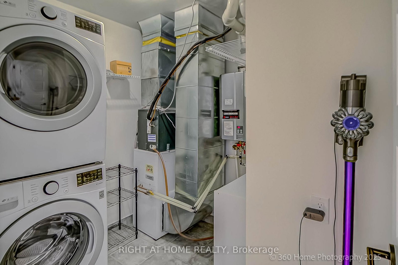 8169 Kipling Avenue • #31 • Vaughan, ON photo 19