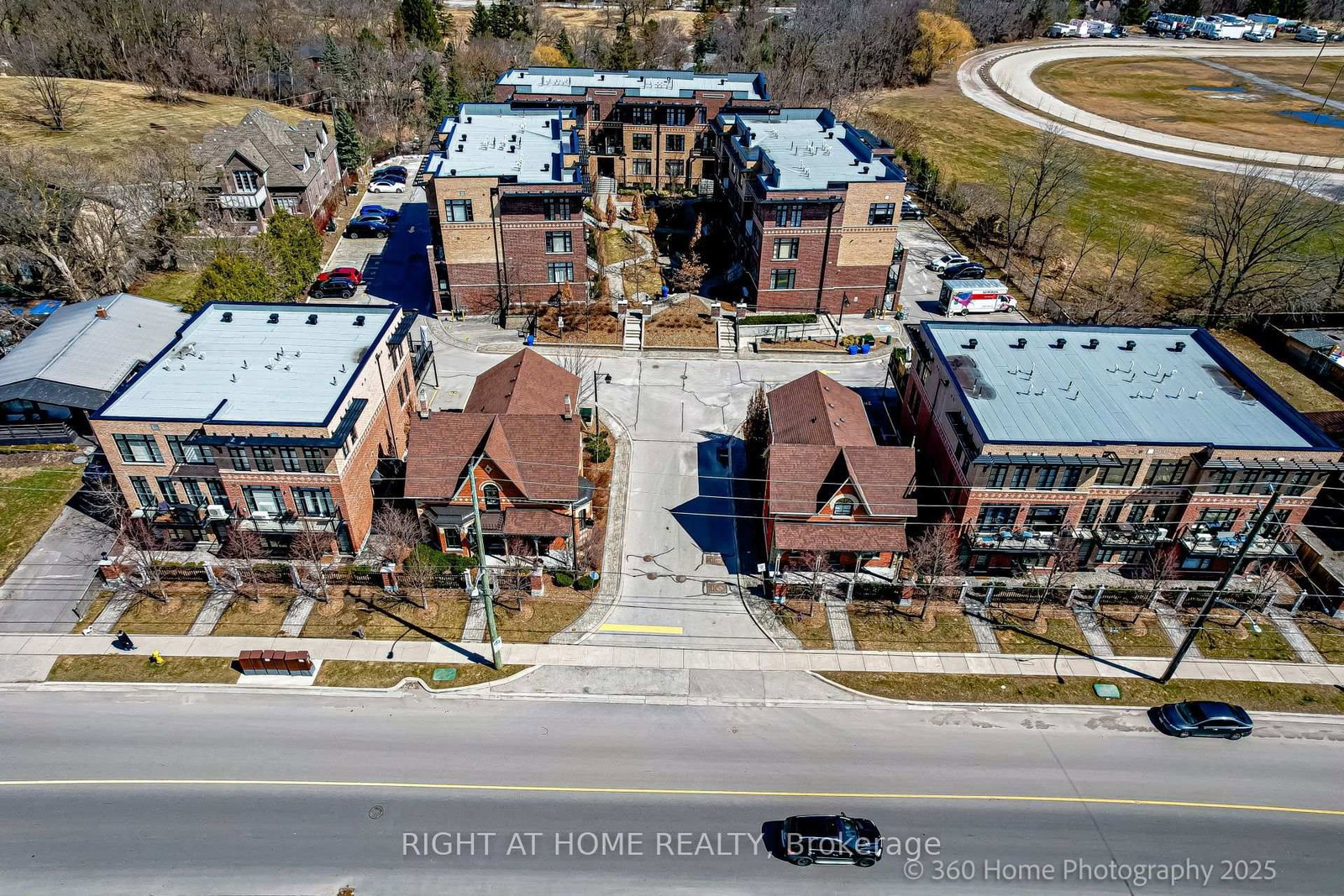 8169 Kipling Avenue • #31 • Vaughan, ON photo 21