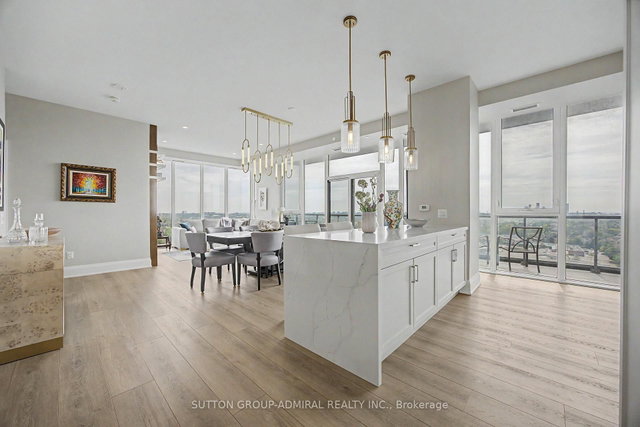 1502 - 10 Gatineau Drive
