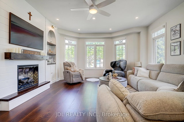 1 Miramar Drive