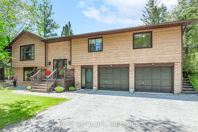 20 The Pines Lane