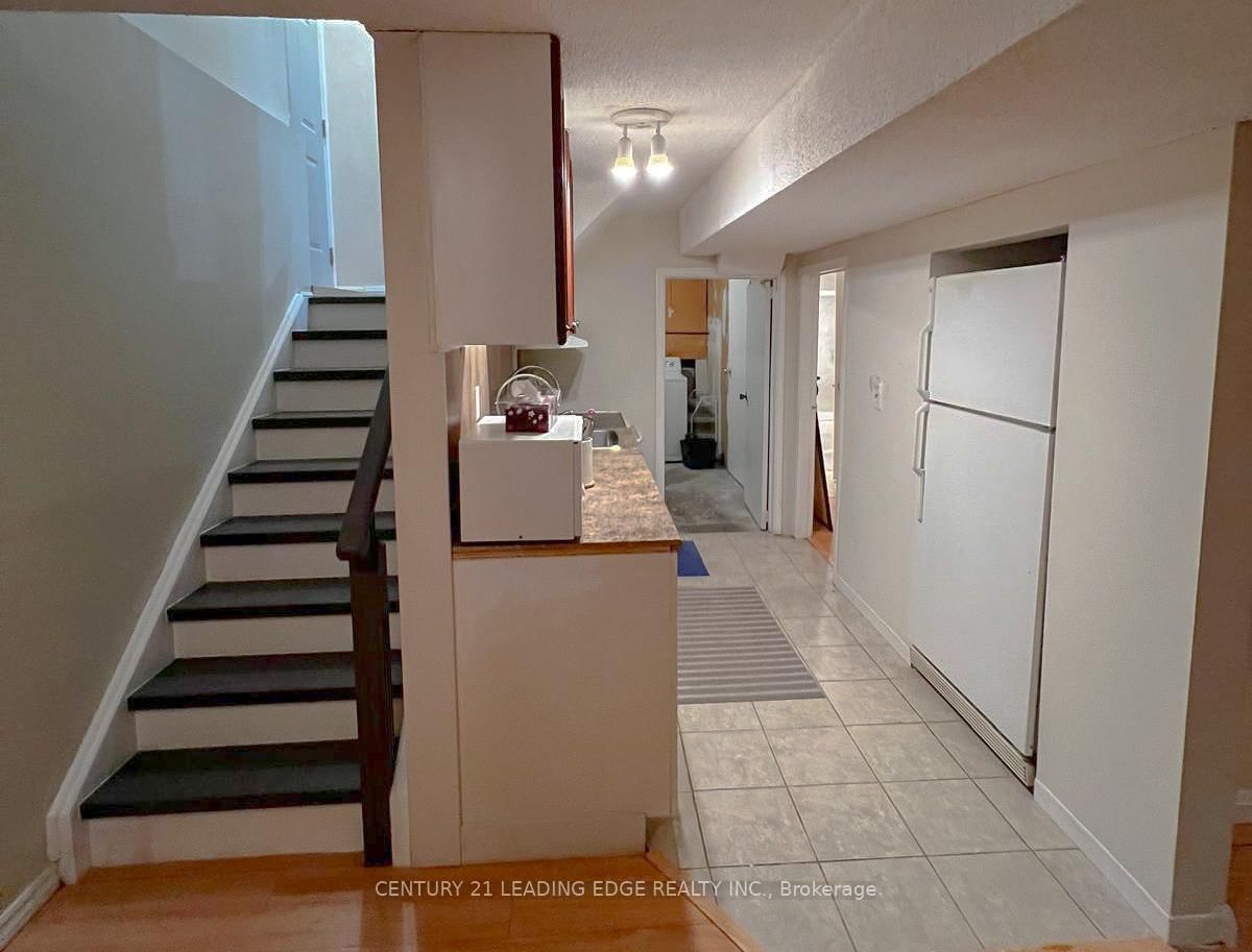 165 Stephenson Crescent • Richmond Hill, ON photo 16