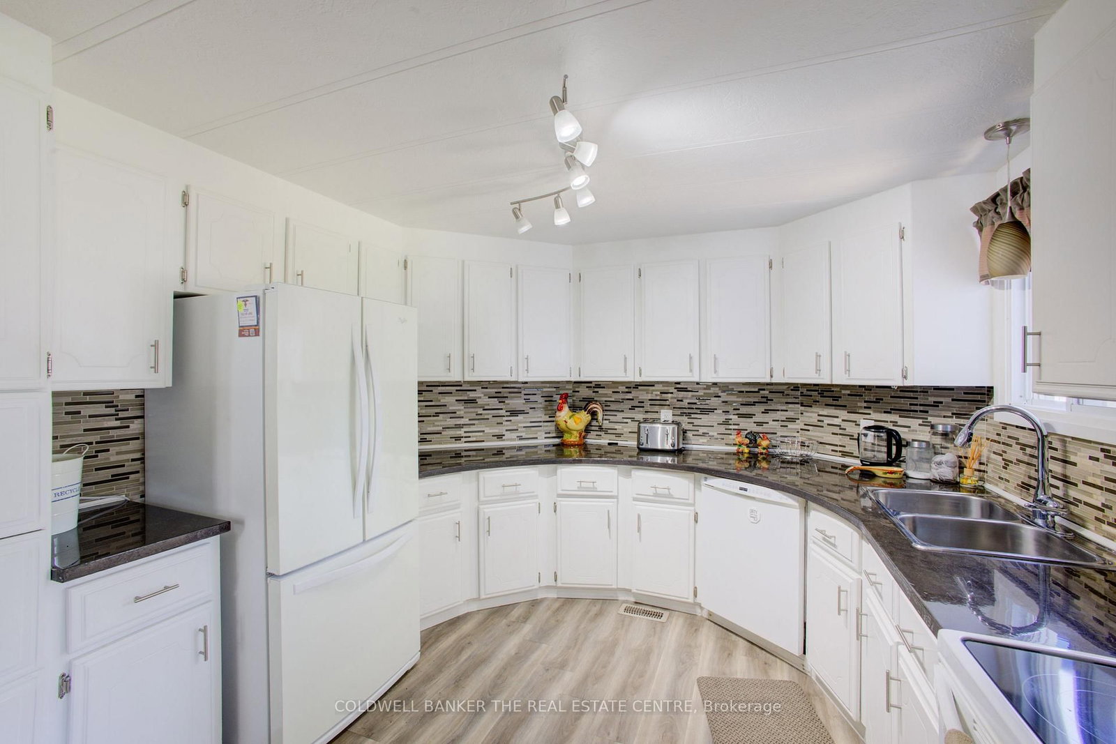 36 Linden Lane • Innisfil, ON photo 15