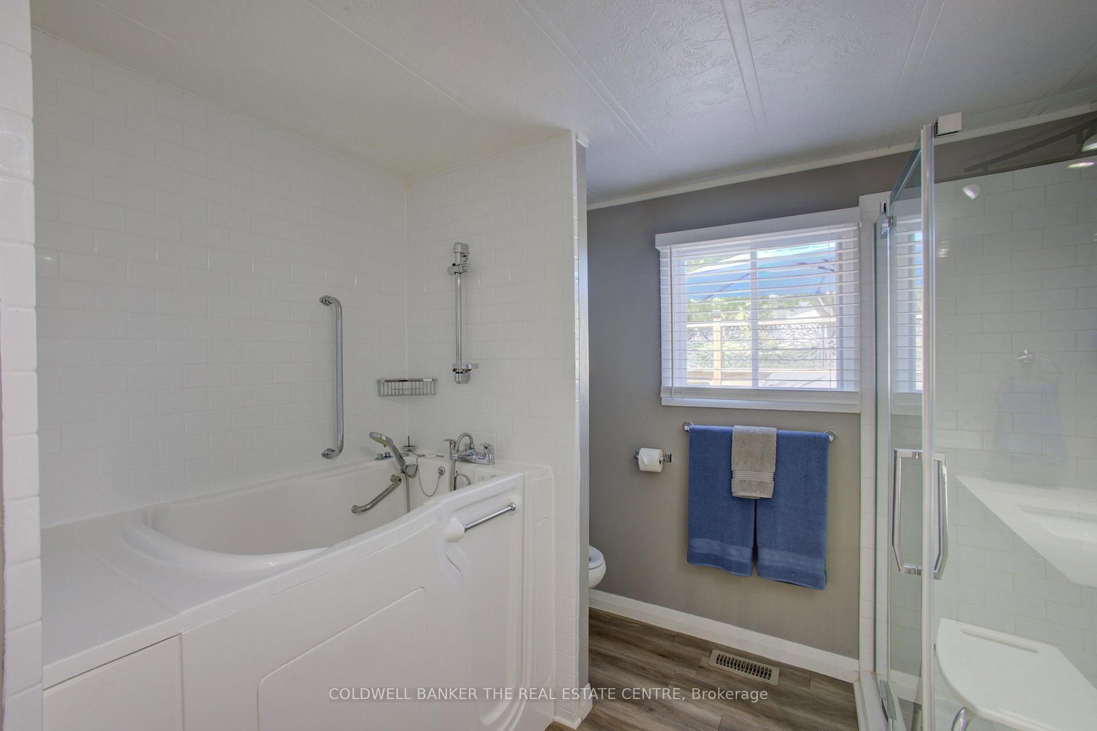 36 Linden Lane • Innisfil, ON photo 22