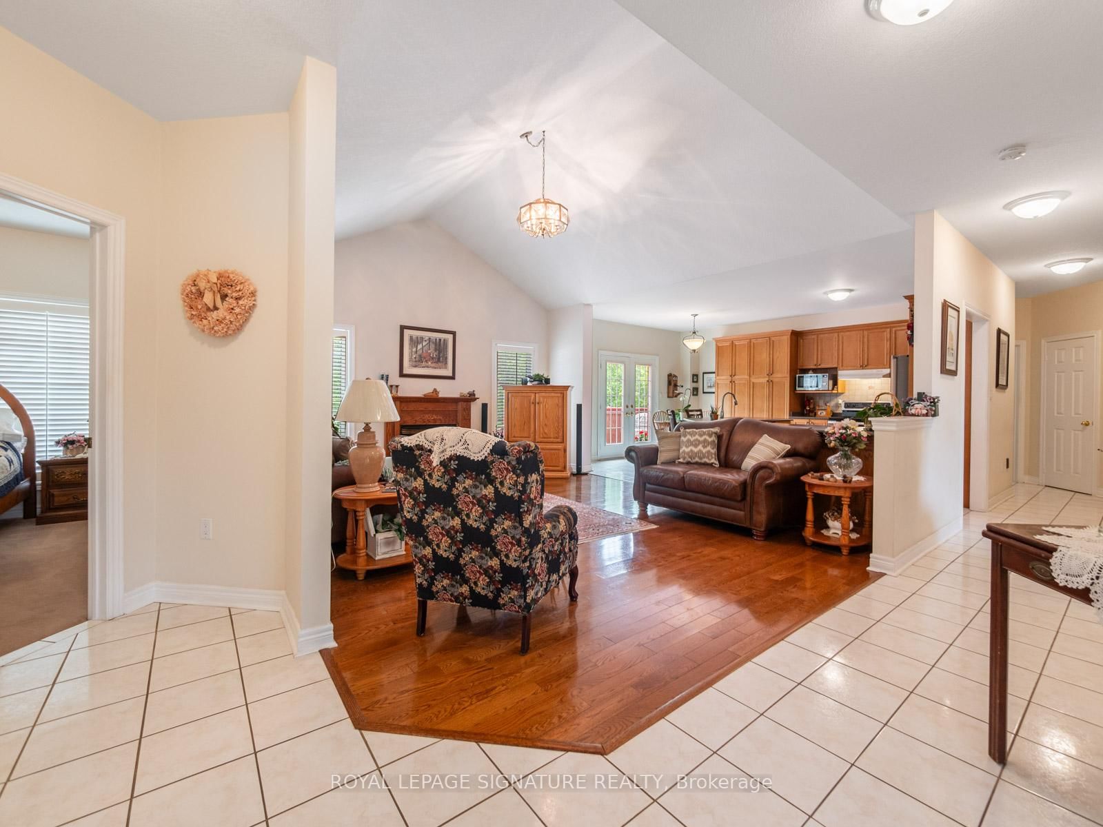 85 Ferncroft Drive • Georgina, ON photo 5