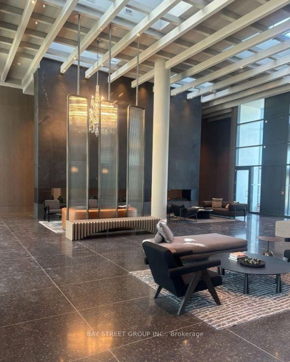 home for lease on 2703-8 Interchange Way Street