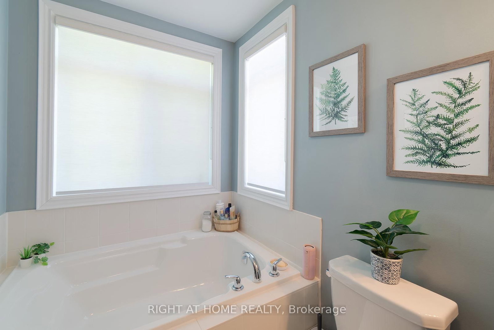 2 Queen Mary Court • Vaughan, ON photo 22