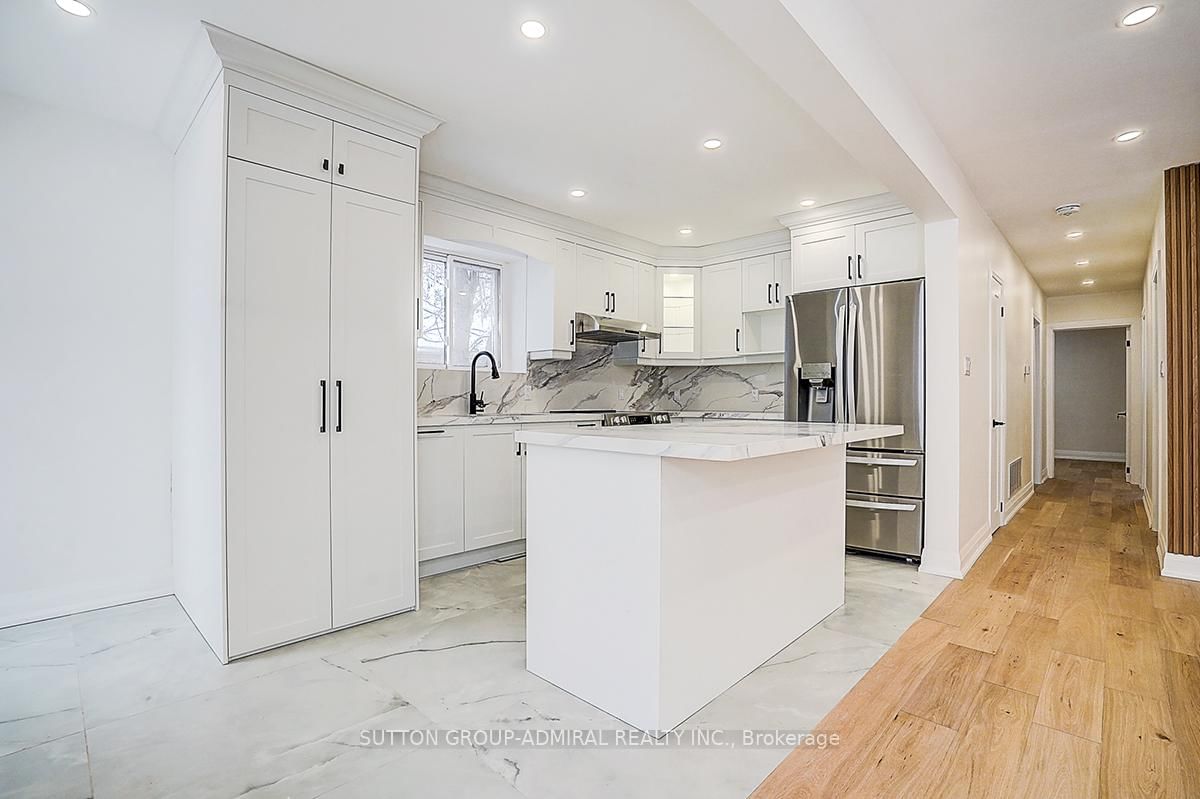 176 Cherrywood Drive • Newmarket, ON photo 29