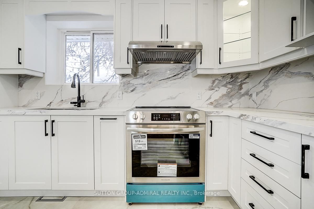 176 Cherrywood Drive • Newmarket, ON photo 33