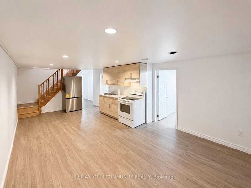 Lower Unit - 77 Beswick Drive
