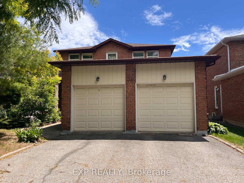 home for sale on 39 Timbermill Crescent
