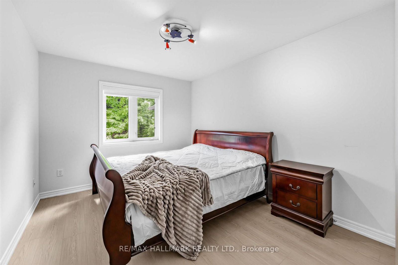 76 Westbury Court • Richmond Hill, ON photo 18