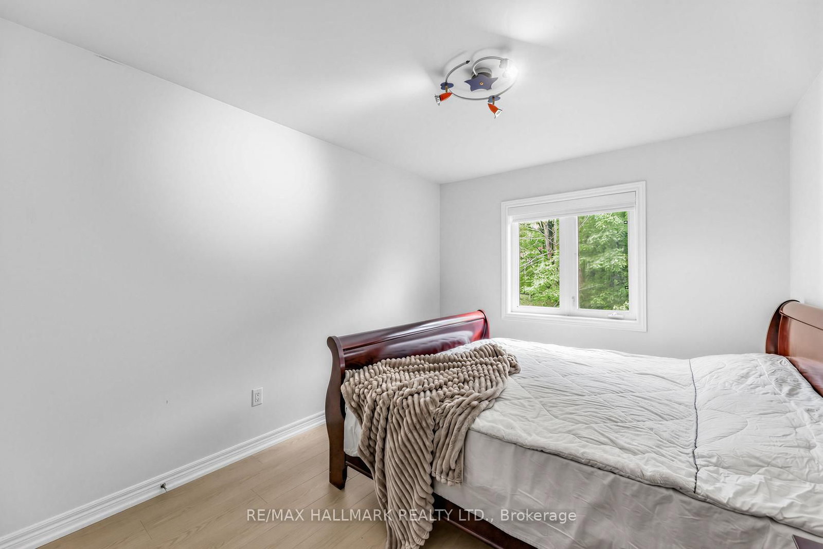 76 Westbury Court • Richmond Hill, ON photo 19