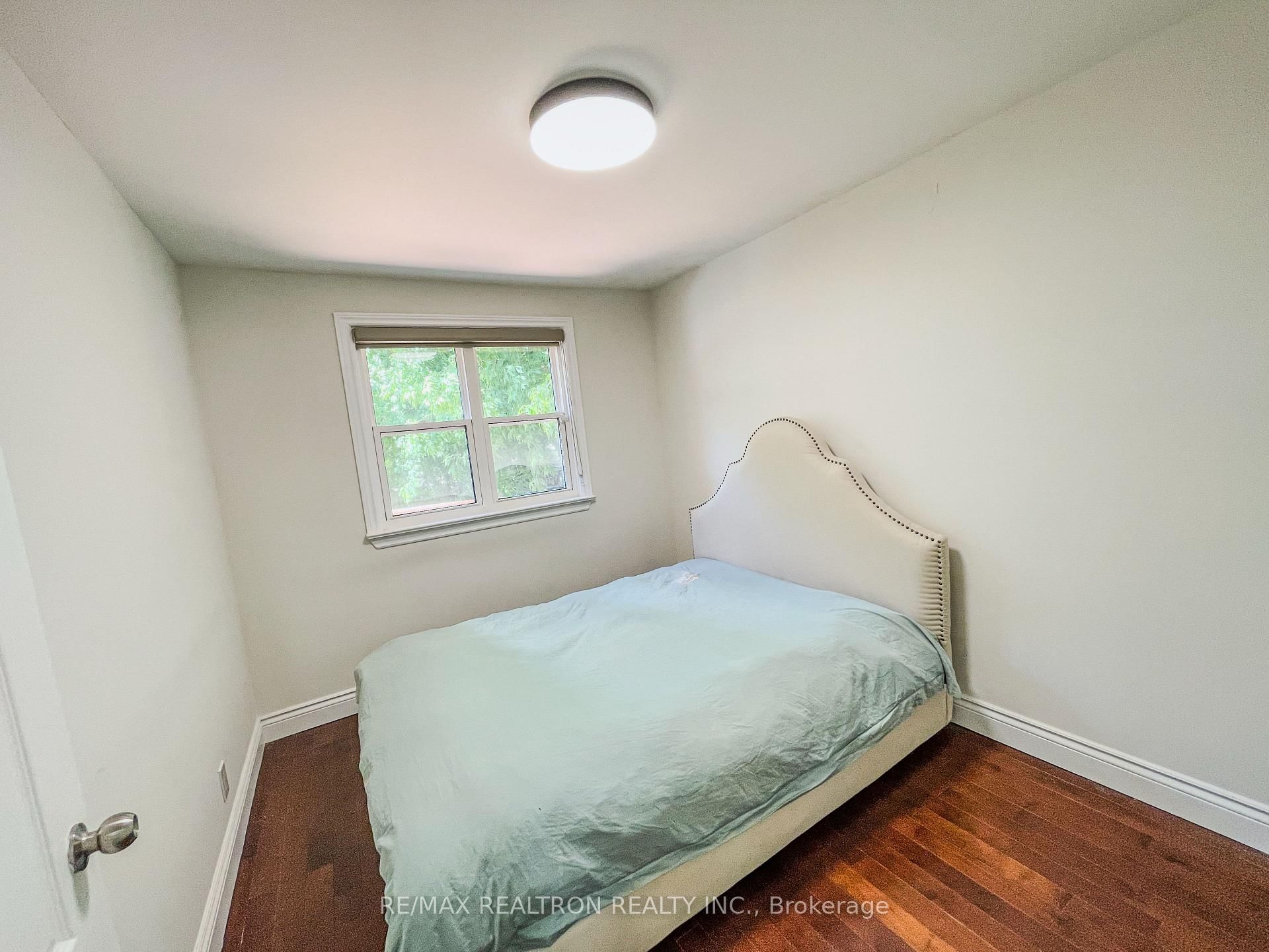 52 Glen Cameron Road