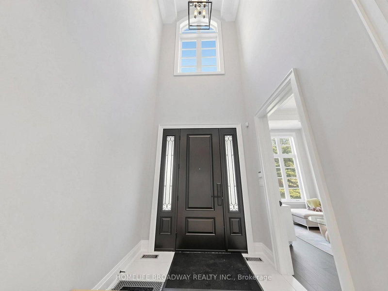 55 Bond Crescent